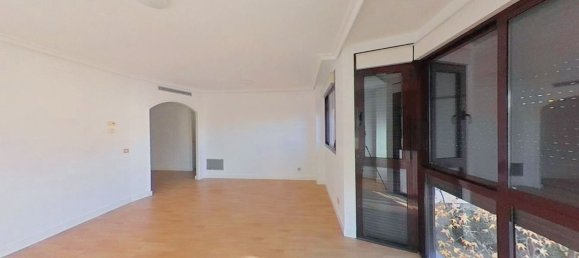 3 bedrooms Apartment in Madrid, Spain No. 137392 31