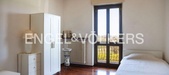 Вилла с 3 спальнями в Калоссо, Италия № 109134 5