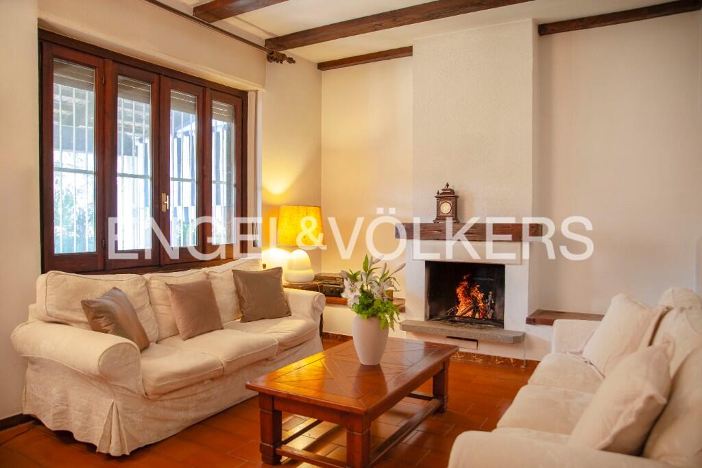 Вилла с 3 спальнями в Калоссо, Италия № 109134