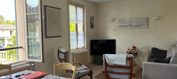 Дом с 3 спальнями в Пон-л'Эвек, Франция № 354220 3