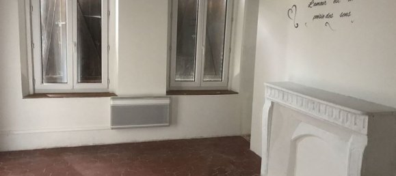 5-Zimmer Gebäude in Courtenay, France, Nr. 40848 2