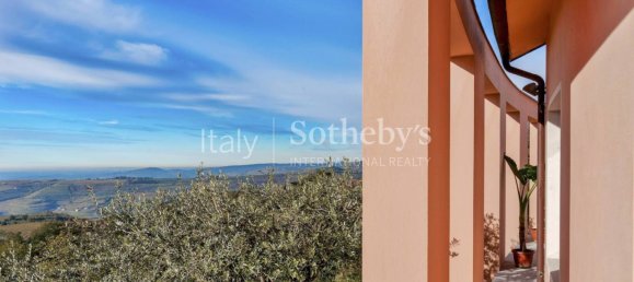 4 bedrooms Villa in Soave, Italy No. 175506 16