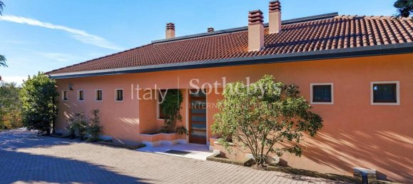 4 bedrooms Villa in Soave, Italy No. 175506 27