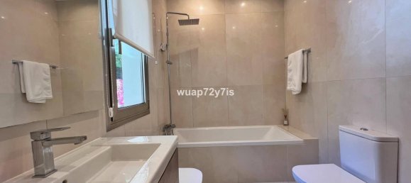 5 غرف نوم فيلا في Cadiz, Spain رقم 182706 6