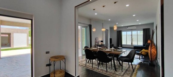 3 bedrooms House in Bang Lamung, Thailand No. 26917 3