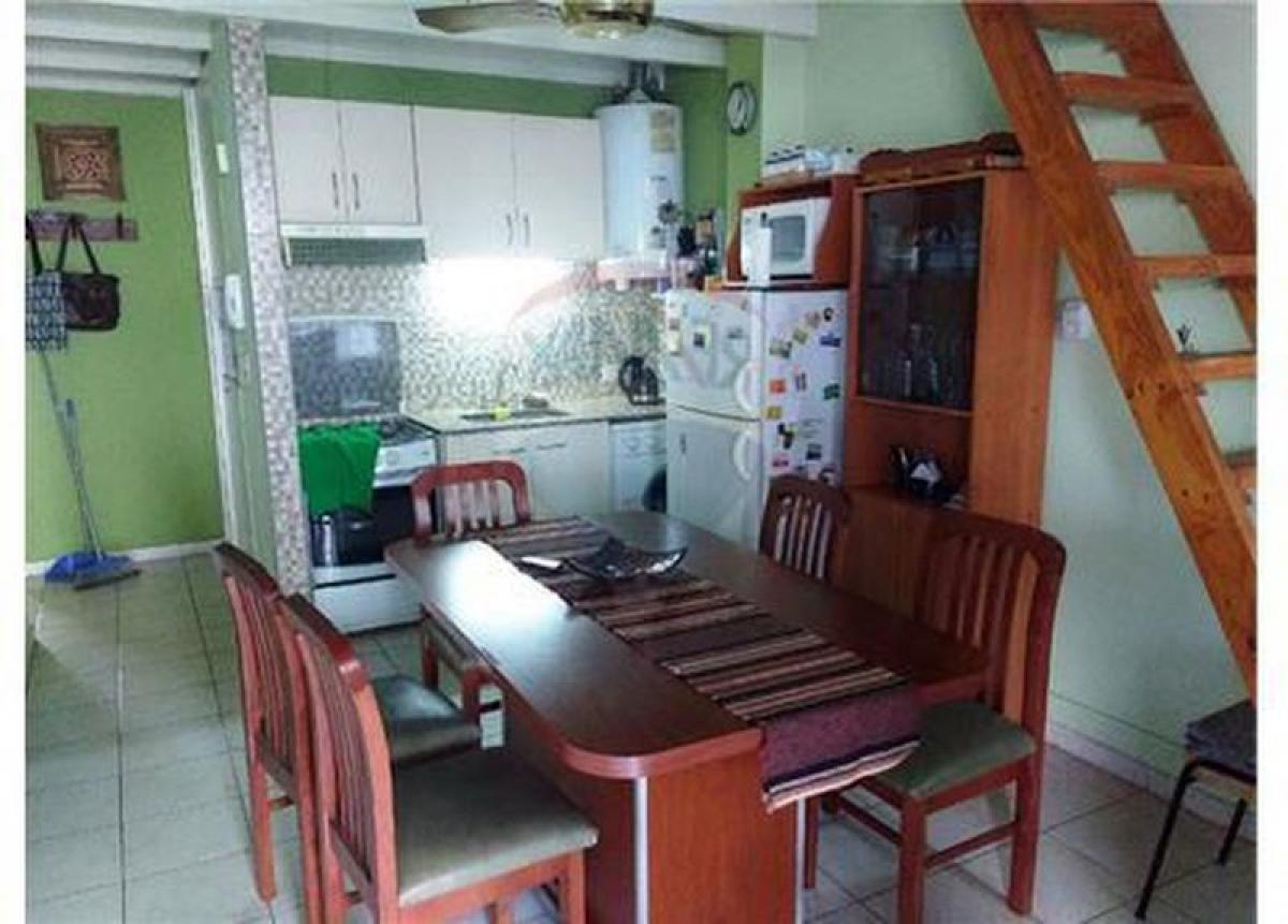 3 bedrooms House in San Miguel, Argentina No. 11549