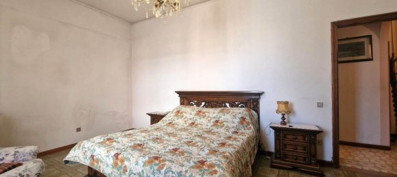 Apartamento de 4 habitaciónes en Viterbo, Italy No. 11581 5