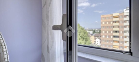 4 bedrooms Apartment in Turin, Italy No. 339593 20