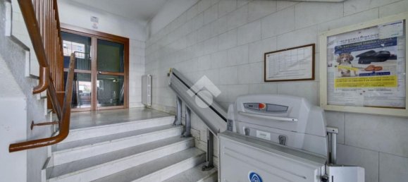 4 bedrooms Apartment in Turin, Italy No. 339593 23