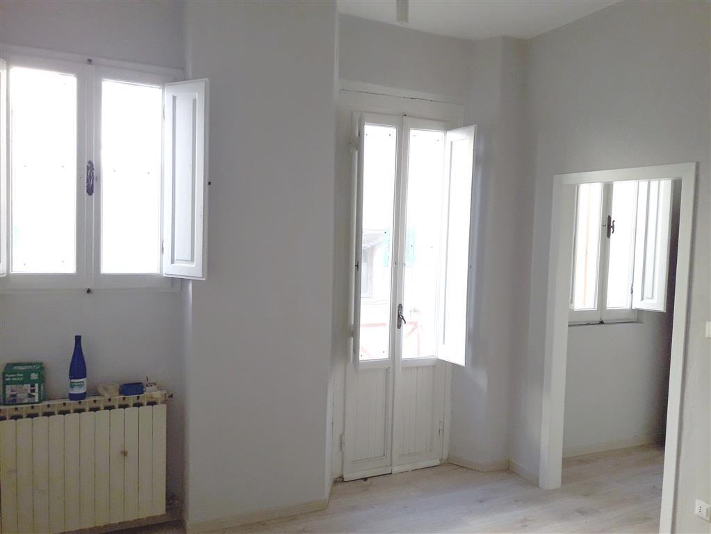 3 rooms Apartment in San Giovanni Valdarno, Italy No. 233632