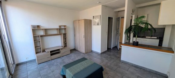 Studio in Goussainville, France, Nr. 328151 3