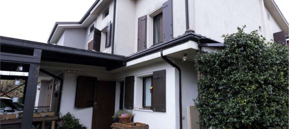 6 rooms House in Porto Mantovano, Italy No. 4040 19