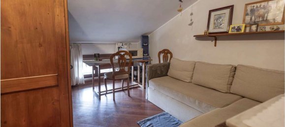 6 rooms House in Porto Mantovano, Italy No. 4040 17