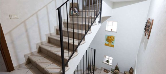 6 rooms House in Porto Mantovano, Italy No. 4040 11