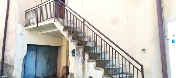Apartamento de 3 habitaciónes en Tavernerio, Italy No. 268690 34