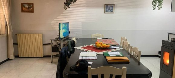 9 rooms House in Casagiove, Italy No. 7567 11