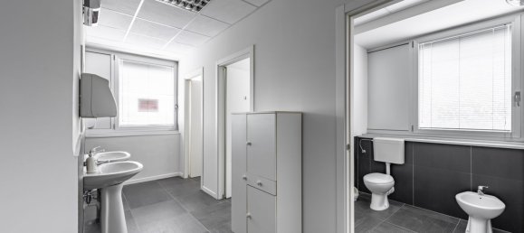 423m² Office in Trezzano sul Naviglio, Italy No. 13202 7