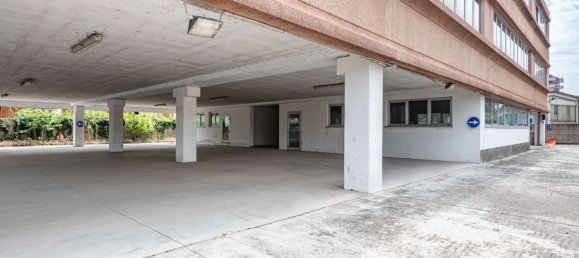 423m² Office in Trezzano sul Naviglio, Italy No. 13202 4