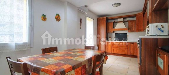 Casa de 4 dormitorios en Montemarciano, Italy No. 258233 4