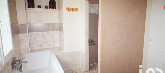 4 bedrooms House in Cormicy, France No. 49081 19