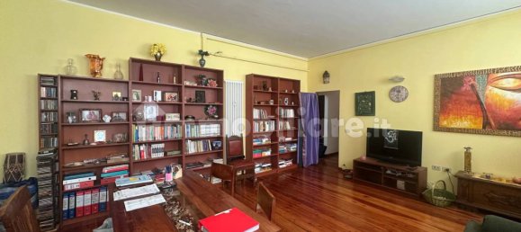 Коммерческая недвижимость с 5 комнатами в Милан, Италия № 249380 9