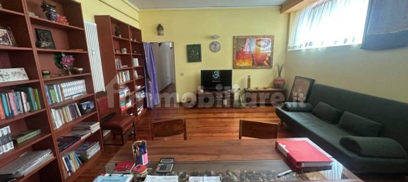 Коммерческая недвижимость с 5 комнатами в Милан, Италия № 249380 28