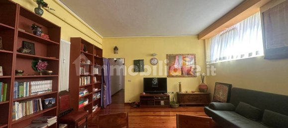 Коммерческая недвижимость с 5 комнатами в Милан, Италия № 249380 8