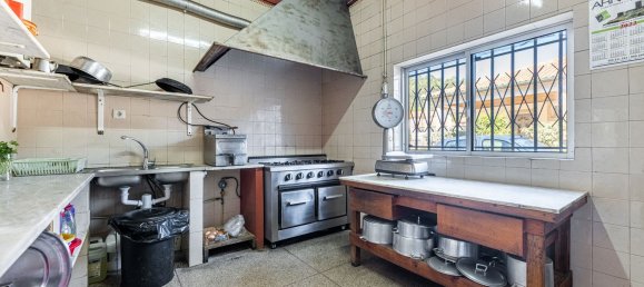 Коммерческая недвижимость 240м² в Селорику ди Башту, Португалия № 40016 9