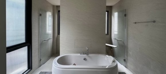 4 bedrooms Villa in Pattaya, Thailand No. 5828 5