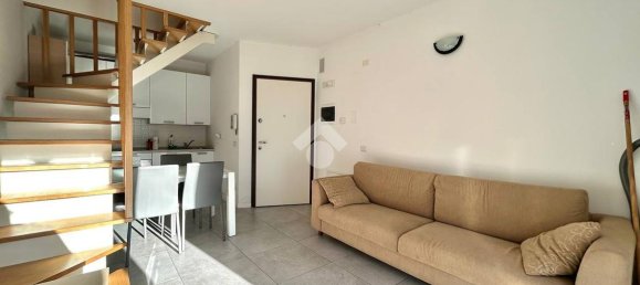 3 rooms Apartment in Sovere, Italy No. 6004 2