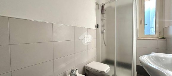 3 rooms Apartment in Sovere, Italy No. 6004 9