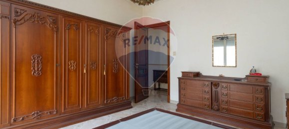 2 bedrooms Apartment in Palermo, Italy No. 83414 24