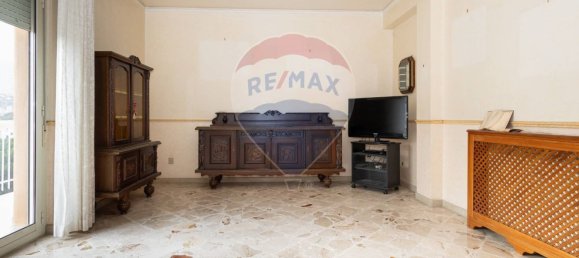 2 bedrooms Apartment in Palermo, Italy No. 83414 12