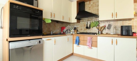 3 bedrooms Apartment in Vicenza, Italy No. 340989 3