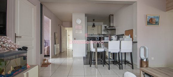 2 chambres Appartement à Limay, France No. 147403 2