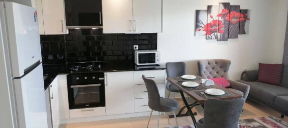 Квартира 1+1 в Аланья, Турция № 26687 3