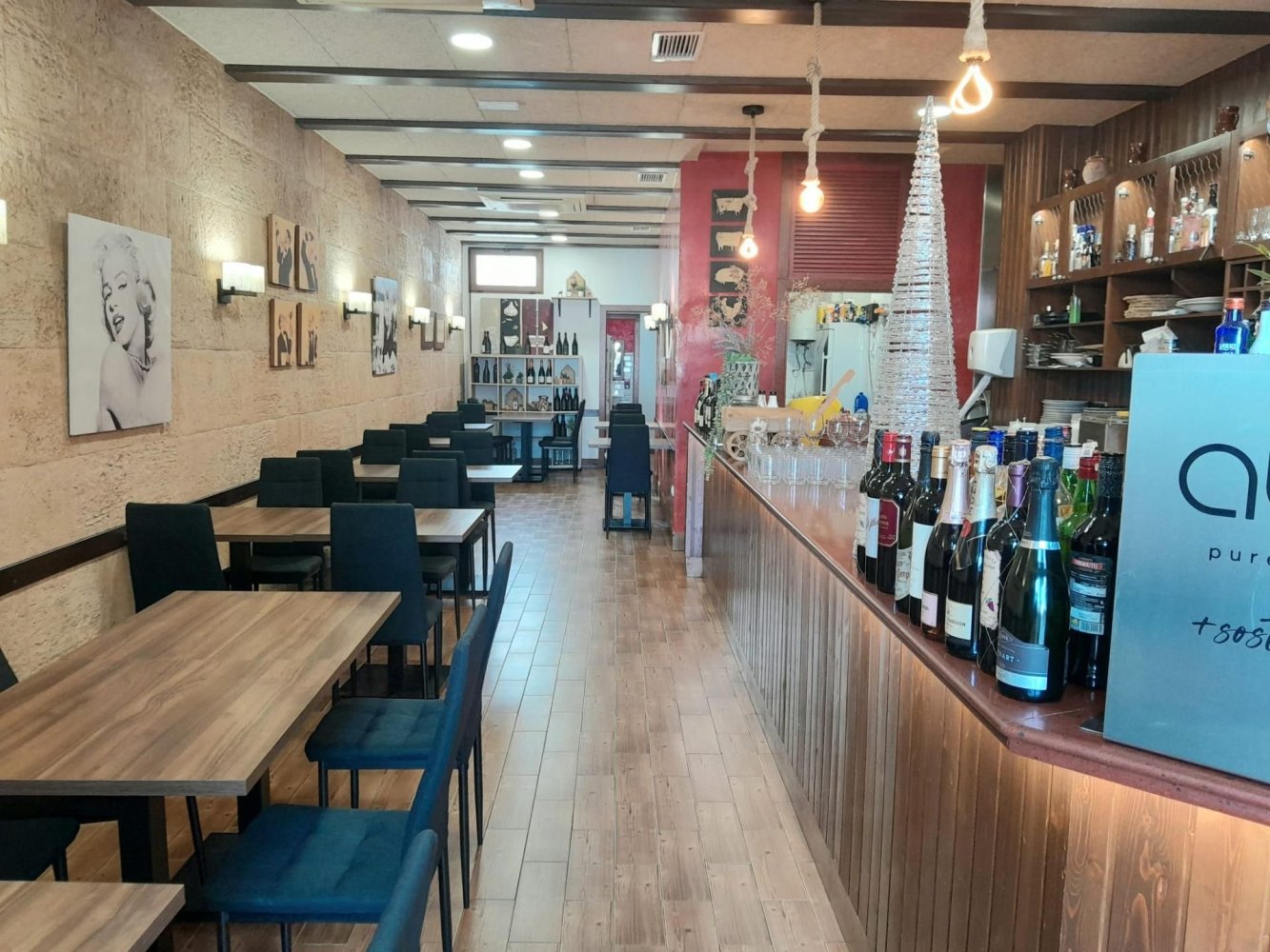 93m² Commercial property in Betera, Spain No. 234575