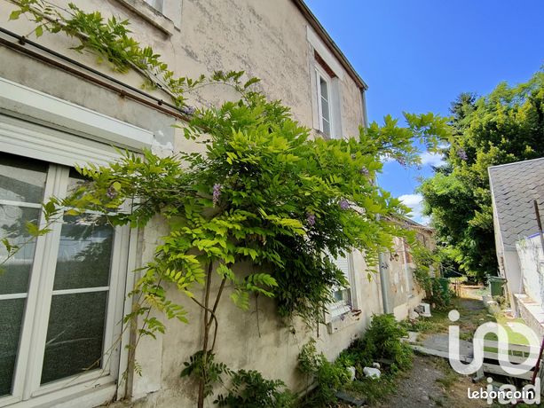 10 rooms House in Orleans, France No. 288323