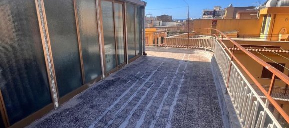 Квартира с 4 комнатами в Багерия, Италия № 257738 14