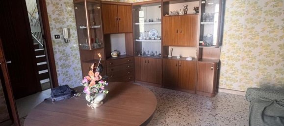 Квартира с 4 комнатами в Багерия, Италия № 257738 2