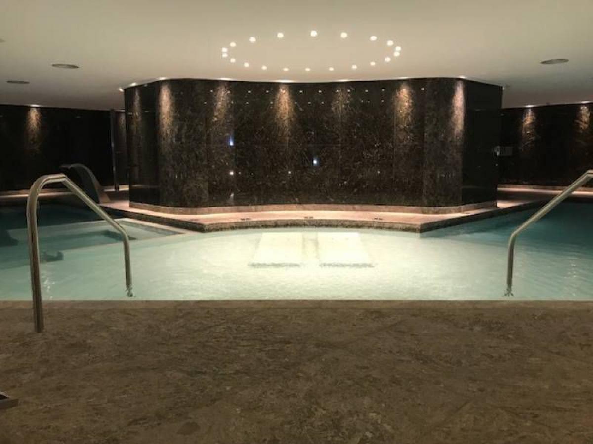 4 bedrooms Apartment in Buenos Aires, Argentina No. 86525