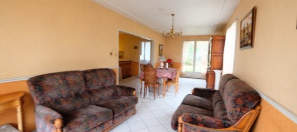 Casa de 2 dormitorios en Saint-Etienne, France No. 272866 2