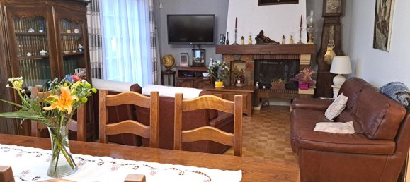 Casa de 4 dormitorios en Bornel, France No. 234543 2