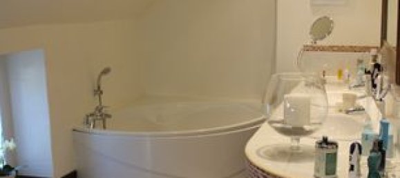 3 chambres Maison à Villeneuve-sur-Yonne, France No. 301410 4