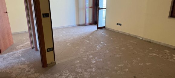 120m² Office in Orta di Atella, Italy No. 57775 2