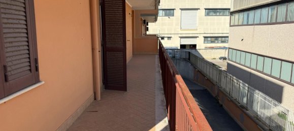 120m² Office in Orta di Atella, Italy No. 57775 33
