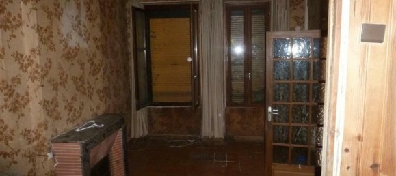 2 bedrooms House in Brienon-sur-Armancon, France No. 358411 5