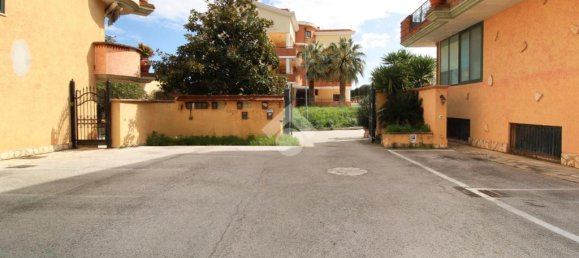 3 bedrooms Apartment in Ortona, Italy No. 39755 54