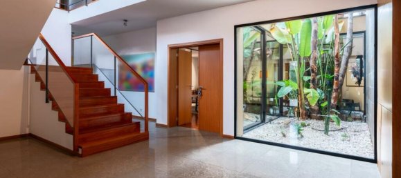 6 bedrooms Villa in Cascais, Portugal No. 171541 5