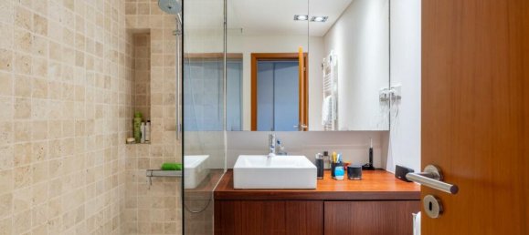 6 bedrooms Villa in Cascais, Portugal No. 171541 17